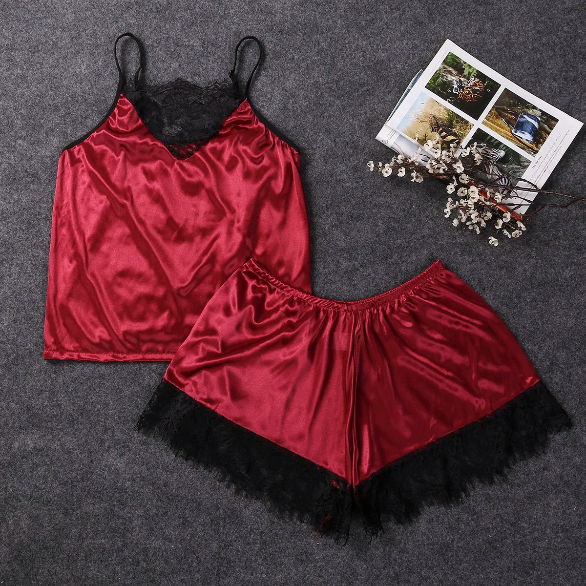 Women Sleepwear Satin Sexy Lace Pajamas Set Female Elegant Sleeveless Top and Shorts Night Suit Pj Set Underwear freo