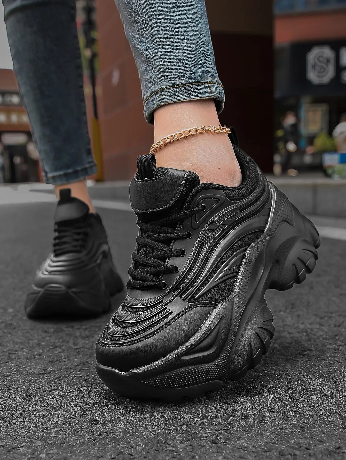 Women's Casual Sports Shoes Solid Color Ultra-light Height-increasing Running Shoes Comfortable and Versatile Daily Casual Shoes fem